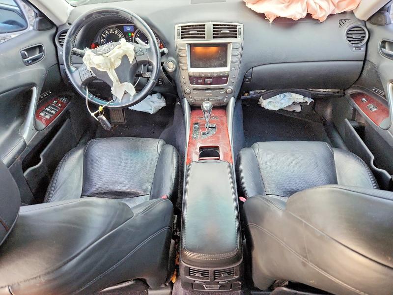 Photo 8 from auction – 2006 LEXUS IS 250 with VIN JTHCK262462007962