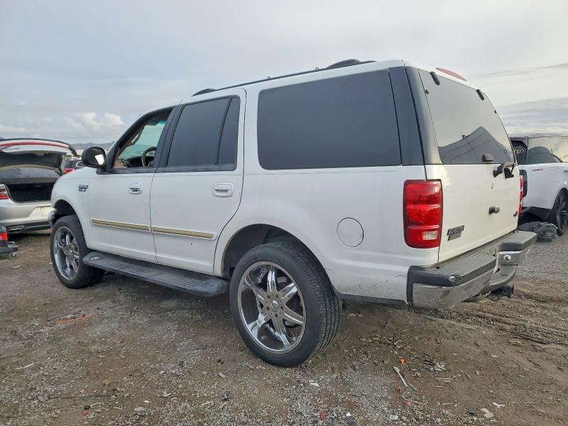 Photo 2 from auction – 2000 FORD EXPEDITION with VIN 1FMPU16L7YLB32110