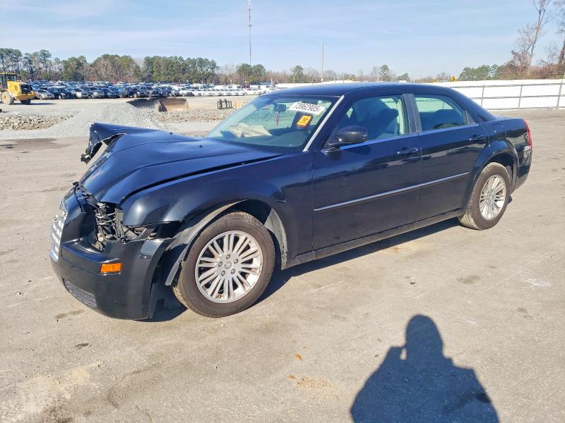 CHRYSLER 300 LX 2009 with VIN 2C3KA43D59H517383 - Photo from auction