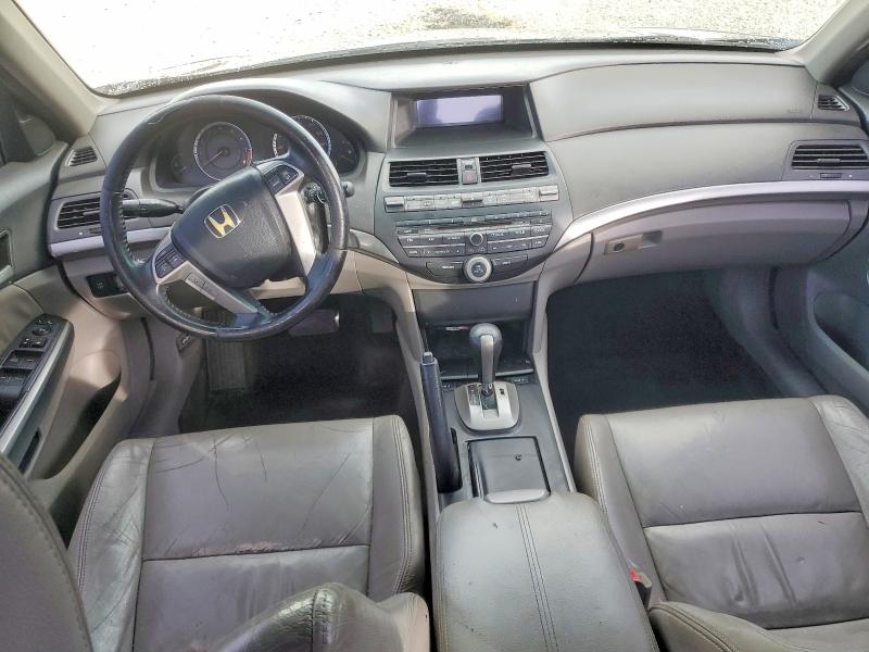 Photo 8 from auction – 2010 HONDA ACCORD EXL with VIN 1HGCP2F89AA077027