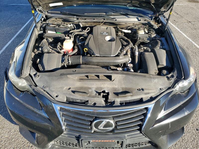 Photo 11 from auction – 2016 LEXUS IS 200T with VIN JTHBA1D27G5029840