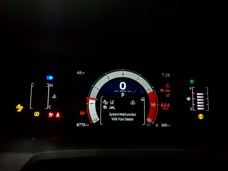 Photo 9 from auction – 2025 TOYOTA TACOMA DOU with VIN 3TMLB5JN1SM145305
