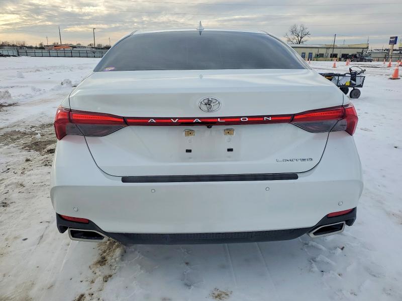 Photo 6 from auction – 2022 TOYOTA AVALON with VIN 4T1DZ1FB3NU083618