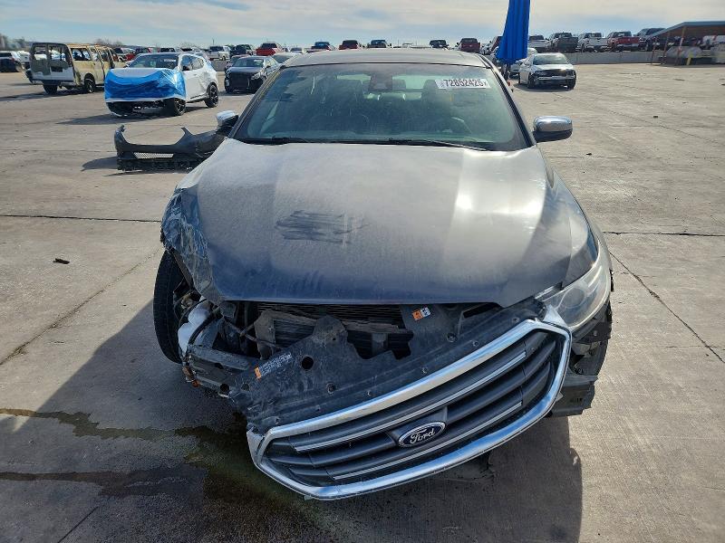 Photo 5 from auction – 2018 FORD TAURUS with VIN 1FAHP2F88JG133451