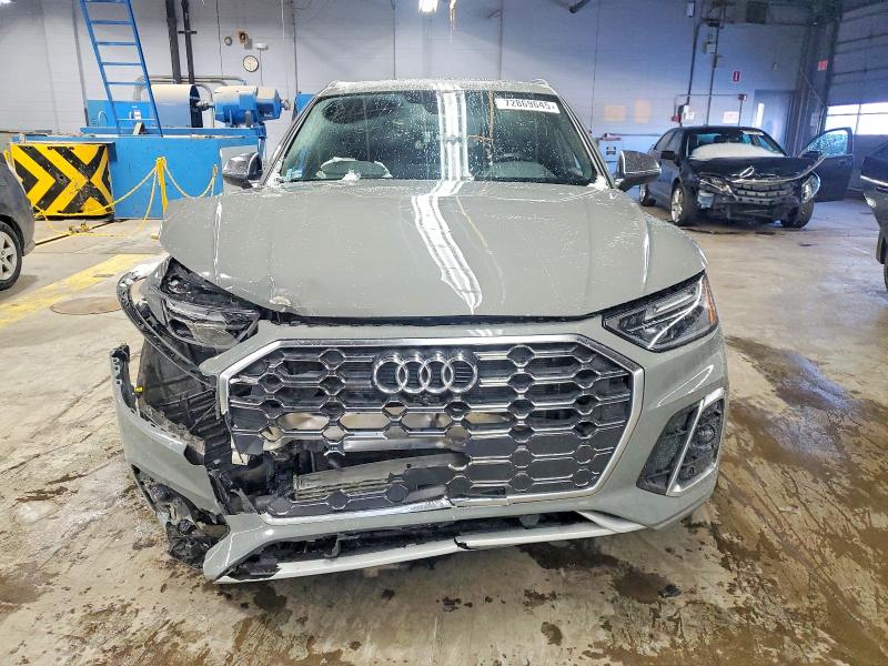 Photo 5 from auction – 2021 AUDI SQ5 with VIN WA1B4AFY7M2025644