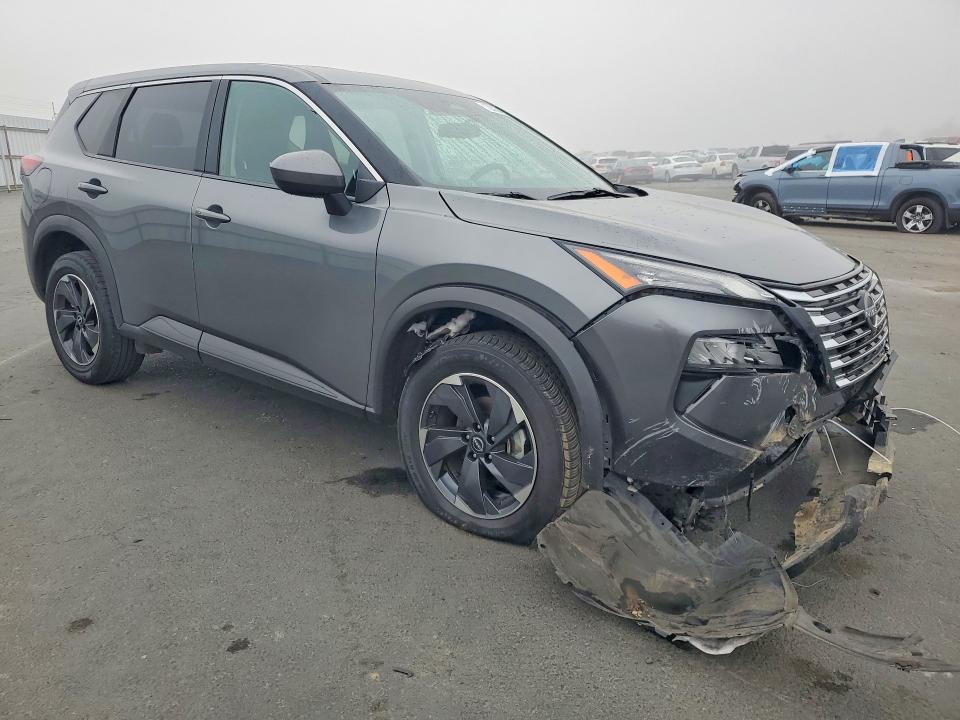 Photo 4 from auction – 2024 NISSAN ROGUE with VIN 5N1BT3BA4RC674201