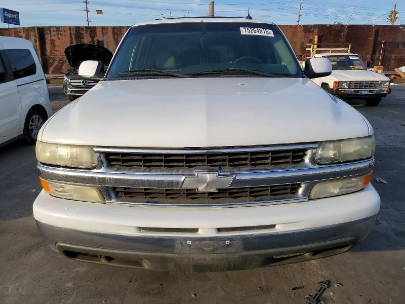 Photo 5 from auction – 2003 CHEVROLET SUBURBAN C with VIN 1GNEC16T33J190886
