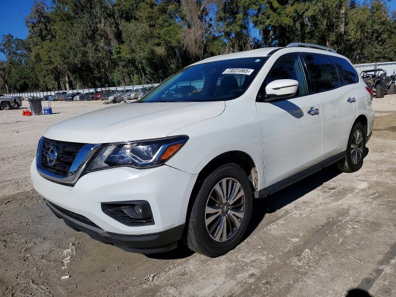 NISSAN PATHFINDER 2017 with VIN 5N1DR2MM1HC650705 - Photo from auction