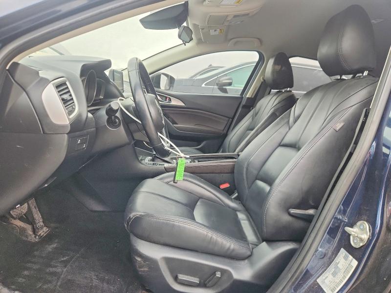 Photo 7 from auction – 2018 MAZDA 3 TOURING with VIN 3MZBN1L3XJM270564