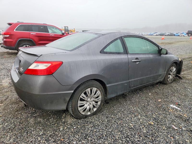 Photo 3 from auction – 2011 HONDA CIVIC LX with VIN 2HGFG1B63BH516561