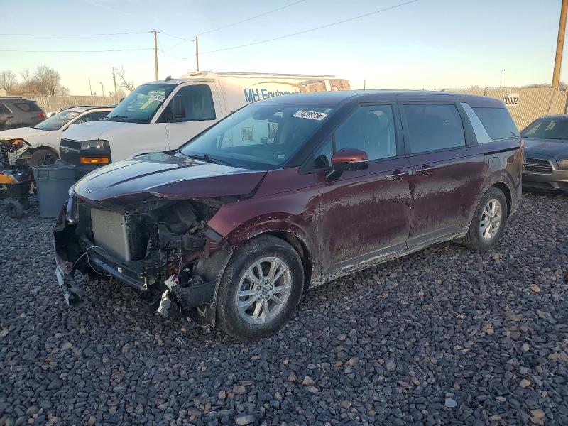 KIA CARNIVAL 2023 with VIN KNDNB4H32P6229034 - Photo from auction