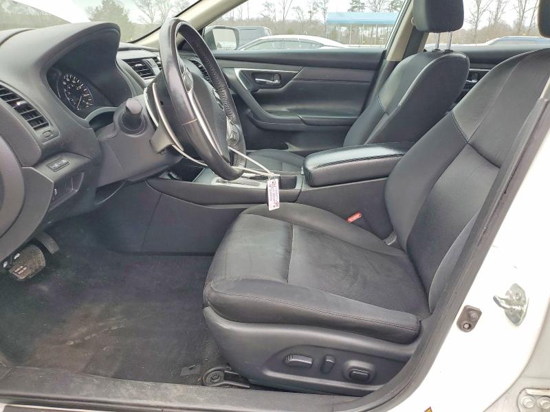 Photo 7 from auction – 2017 NISSAN ALTIMA 2.5 with VIN 1N4AL3AP8HC479843