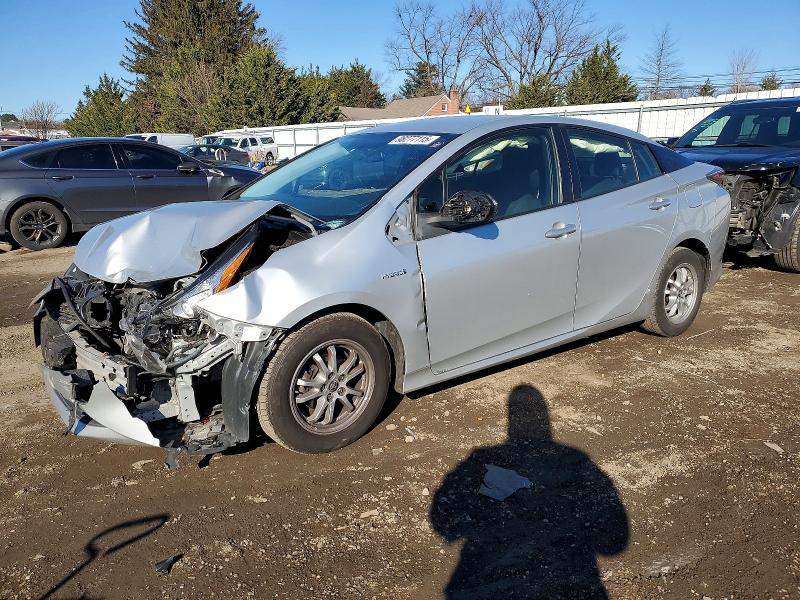 Photo 1 from auction – 2016 TOYOTA PRIUS with VIN JTDKBRFU1G3009641