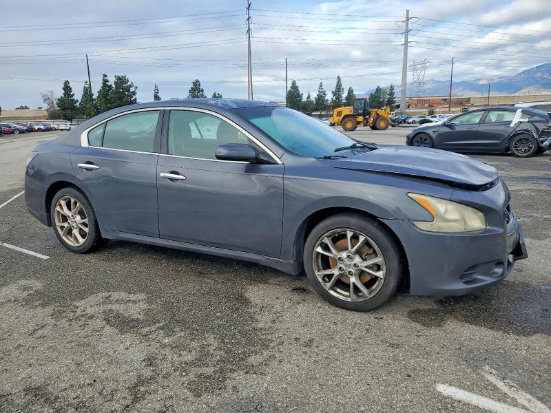 Photo 4 from auction – 2012 NISSAN MAXIMA S with VIN 1N4AA5AP7CC804413