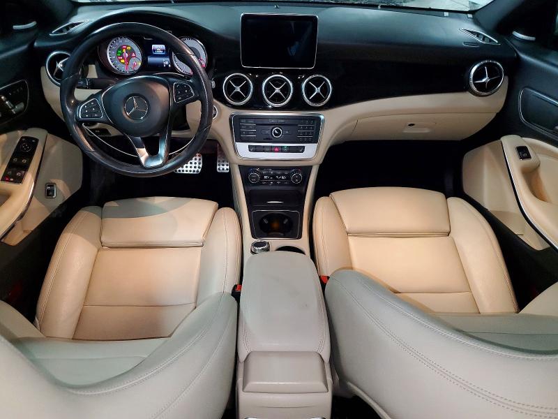 Photo 8 from auction – 2016 MERCEDES-BENZ CLA with VIN WDDSJ4GB8GN395410