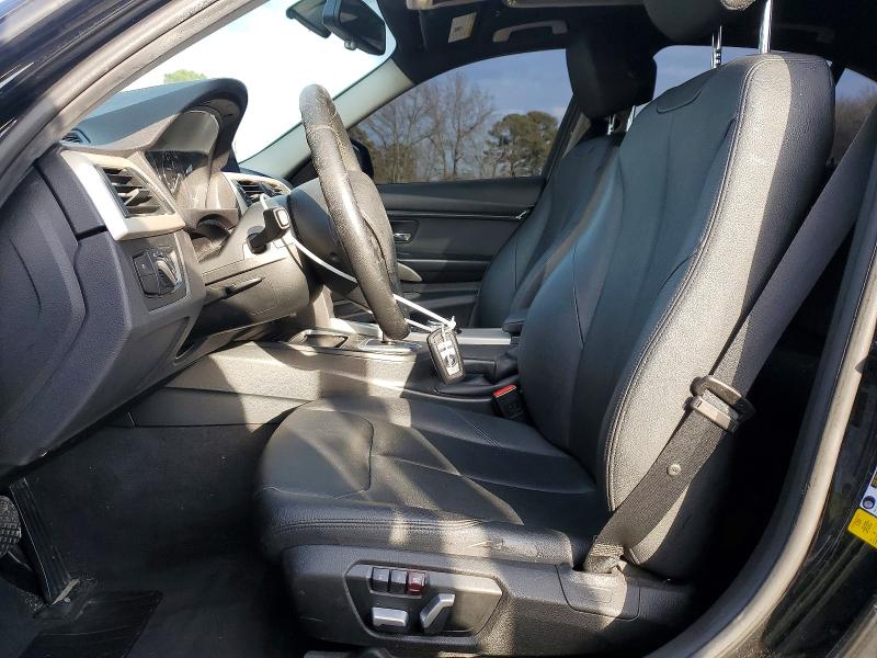 Photo 7 from auction – 2016 BMW 320 I with VIN WBA8E1G57GNT35875