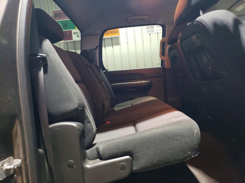 Photo 10 from auction – 2012 CHEVROLET SILVERADO with VIN 1GCPKSE7XCF211685