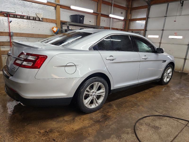 Photo 3 from auction – 2017 FORD TAURUS with VIN 1FAHP2E8XHG112614