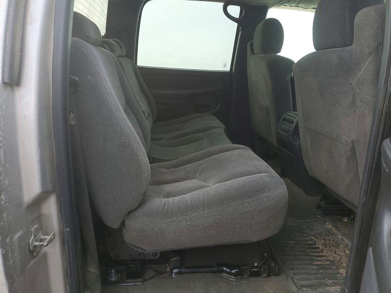 Photo 10 from auction – 2006 CHEVROLET SILVERADO with VIN 1GCHK23226F114271