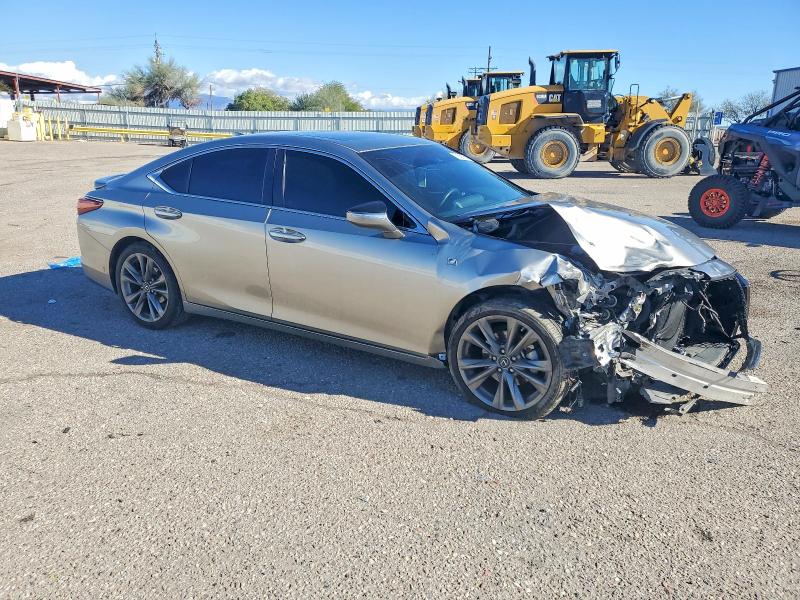 Photo 4 from auction – 2020 LEXUS ES 350 F S with VIN 58AGZ1B15LU062012