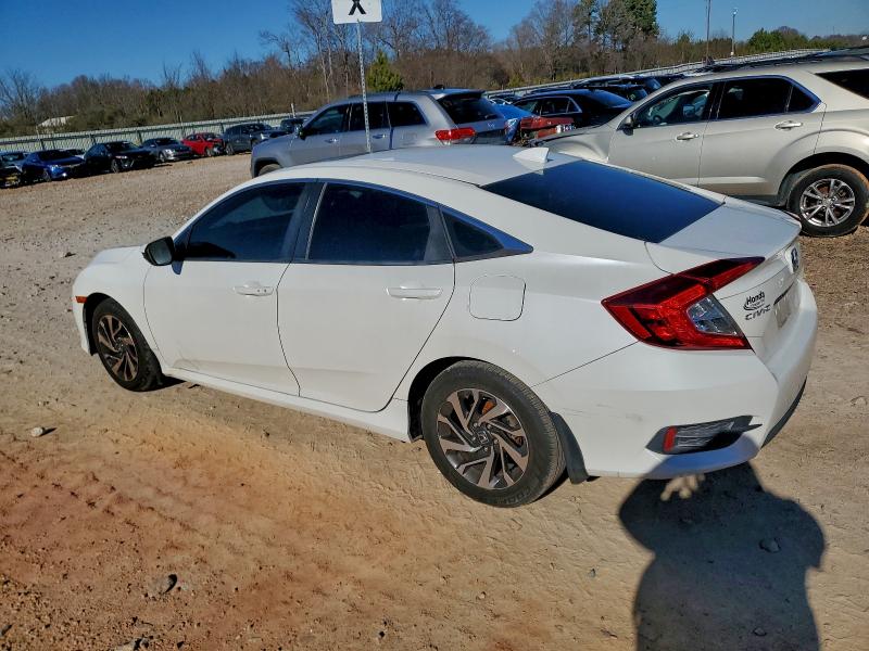 Photo 2 from auction – 2017 HONDA CIVIC EX with VIN 19XFC2F74HE036777