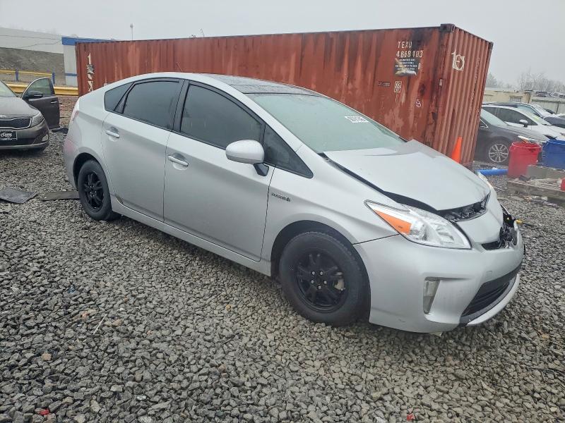 Photo 4 from auction – 2015 TOYOTA PRIUS with VIN JTDKN3DU2F0463713