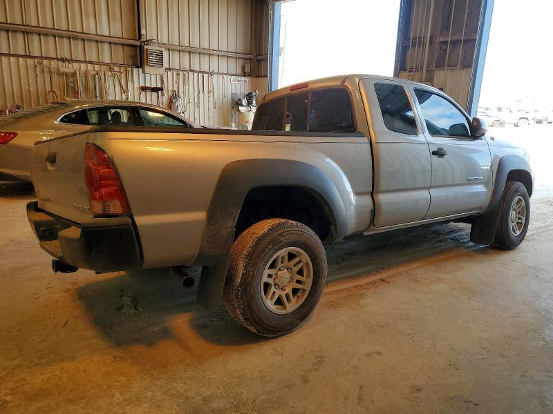 Photo 3 from auction – 2015 TOYOTA TACOMA with VIN 5TFTX4GN1FX048902
