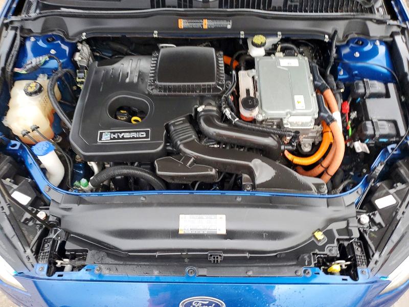 Photo 11 from auction – 2018 FORD FUSION with VIN 3FA6P0LU0JR133871