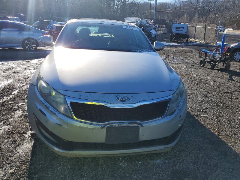 صورة رقم 5 من المزاد - 2013 KIA OPTIMA EX مع VIN 5XXGN4A70DG182791