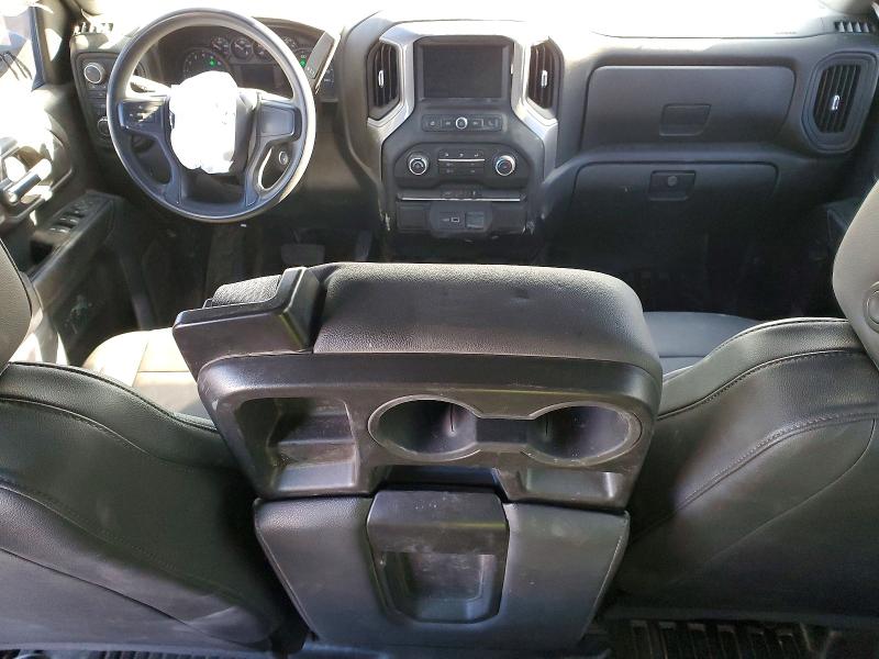 Photo 8 from auction – 2022 CHEVROLET SILVERADO with VIN 1GC4YLE77NF185976
