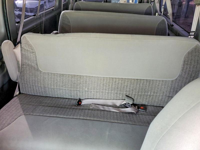 Photo 10 from auction – 1999 FORD ECONOLINE with VIN 1FBSS31S5XHA93330
