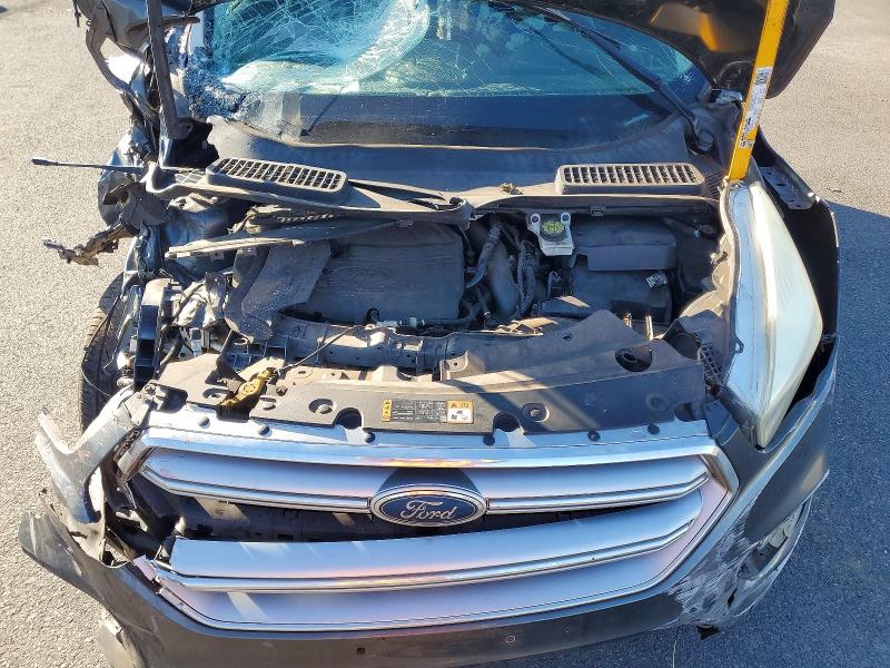 Photo 10 from auction – 2017 FORD ESCAPE with VIN 1FMCU0GDXHUC73330