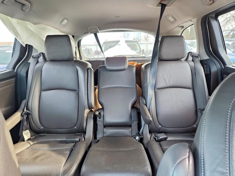 Photo 10 from auction – 2022 HONDA ODYSSEY with VIN 5FNRL6H79NB040458