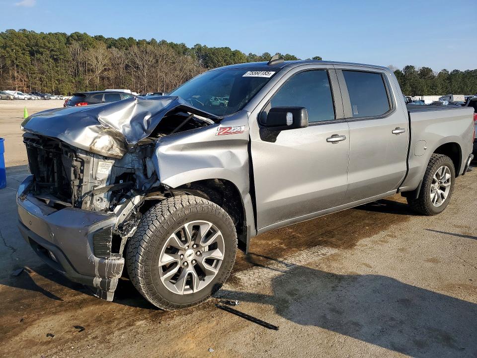 Photo 1 from auction – 2021 CHEVROLET SILVERADO with VIN 1GCUYEED7MZ182901