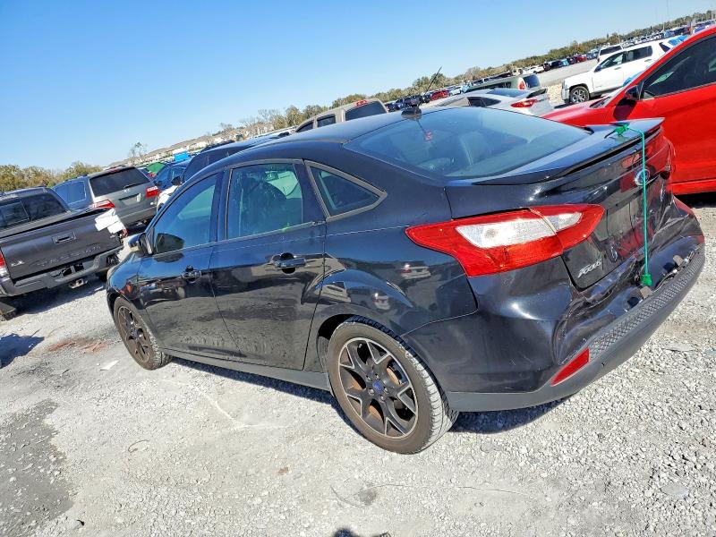 Photo 2 from auction – 2014 FORD FOCUS SE with VIN 1FADP3F2XEL204128