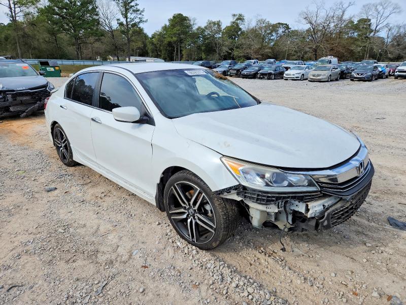 Photo 4 from auction – 2017 HONDA ACCORD with VIN 1HGCR2F5XHA072218