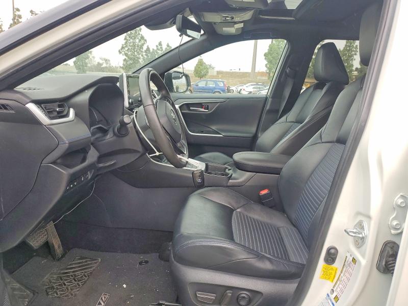Photo 7 from auction – 2020 TOYOTA RAV4 XSE with VIN 4T3EWRFVXLU007792