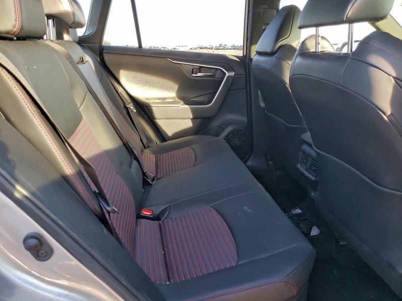 Photo 11 from auction – 2024 TOYOTA RAV4 PRIME with VIN JTMEB3FVXRD196684
