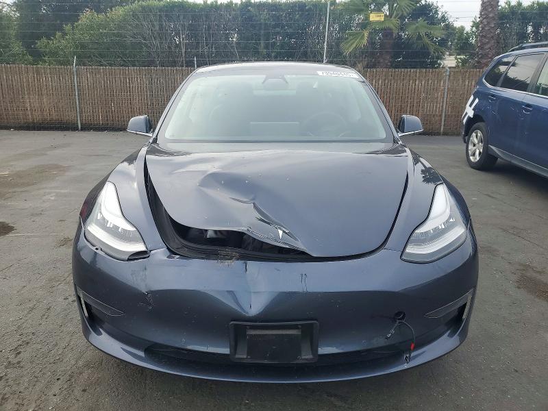 Photo 5 from auction – 2019 TESLA MODEL 3 with VIN 5YJ3E1EA3KF475958