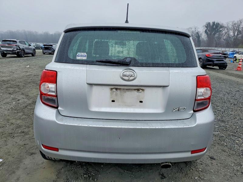 Photo 6 from auction – 2008 TOYOTA SCION XD with VIN JTKKU10468J016188