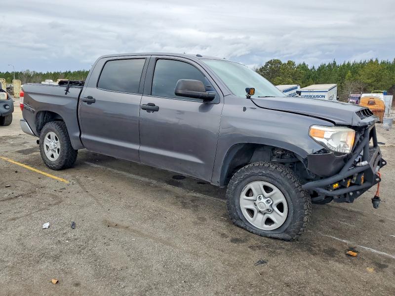 Photo 4 from auction – 2016 TOYOTA TUNDRA CRE with VIN 5TFDY5F13GX516636