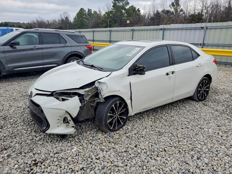 TOYOTA COROLLA L 2018 with VIN 5YFBURHE0JP827036 - Photo from auction