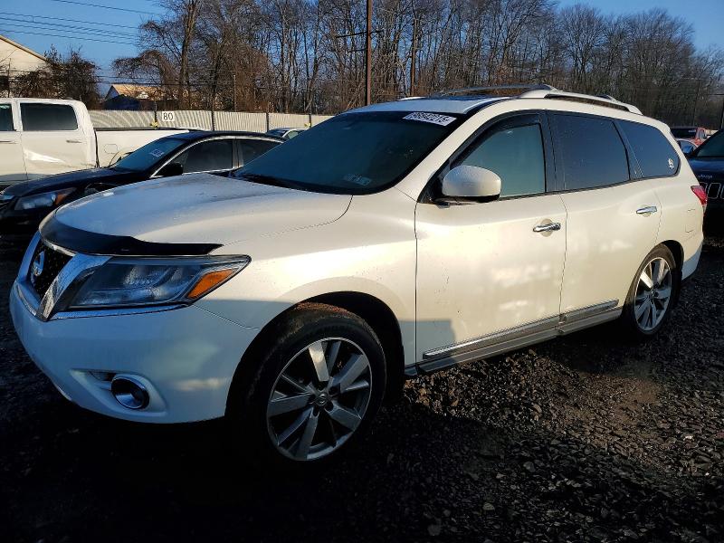 NISSAN PATHFINDER 2015 with VIN 5N1AR2MM1FC682621 - Photo from auction
