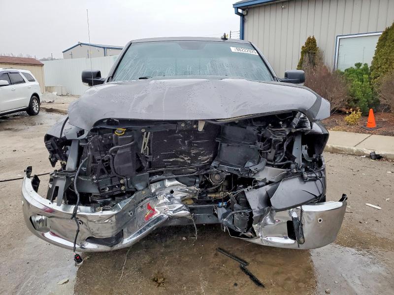 Photo 5 from auction – 2017 RAM 1500 SLT with VIN 3C6RR7LT9HG594467