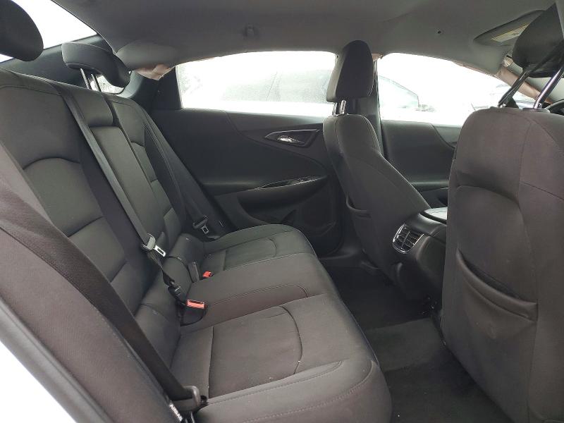 Photo 10 from auction – 2017 CHEVROLET MALIBU with VIN 1G1ZE5ST4HF211281