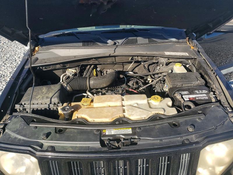 Photo 11 from auction – 2008 JEEP LIBERTY SP with VIN 1J8GP28K08W216007