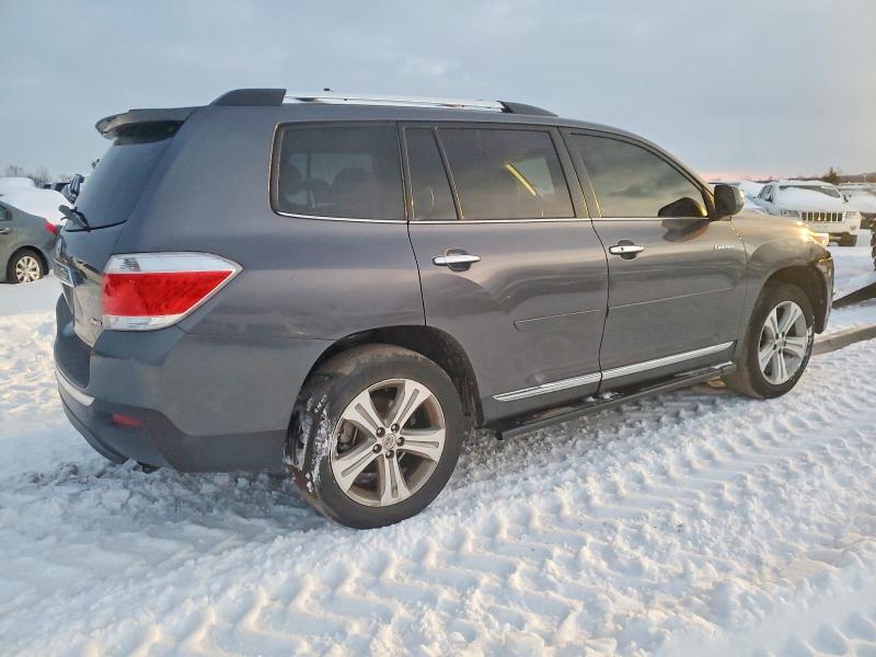 Photo 3 from auction – 2012 TOYOTA HIGHLANDER with VIN 5TDDK3EH4CS128318