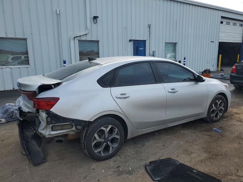 Photo 3 from auction – 2019 KIA FORTE FE with VIN 3KPF24AD3KE027586