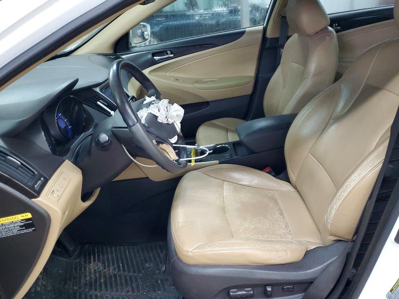 Photo 7 from auction – 2013 HYUNDAI SONATA SE with VIN 5NPEC4ACXDH604600