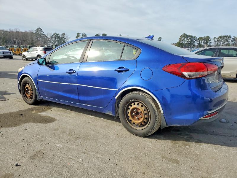 Photo 2 from auction – 2018 KIA FORTE with VIN 3KPFL4A71JE174897